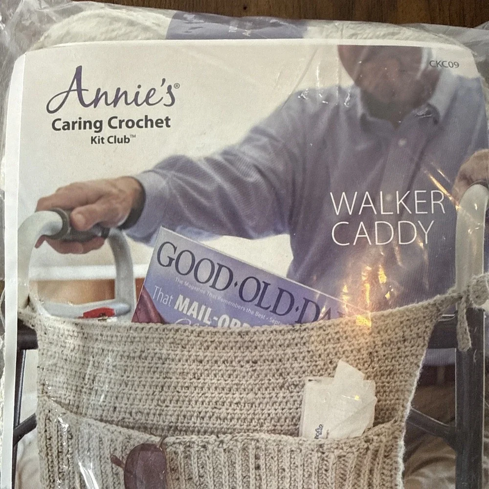 Annie's Caring Crochet Kit Club Walker Caddy Yarn + Pattern Learn To Crochet